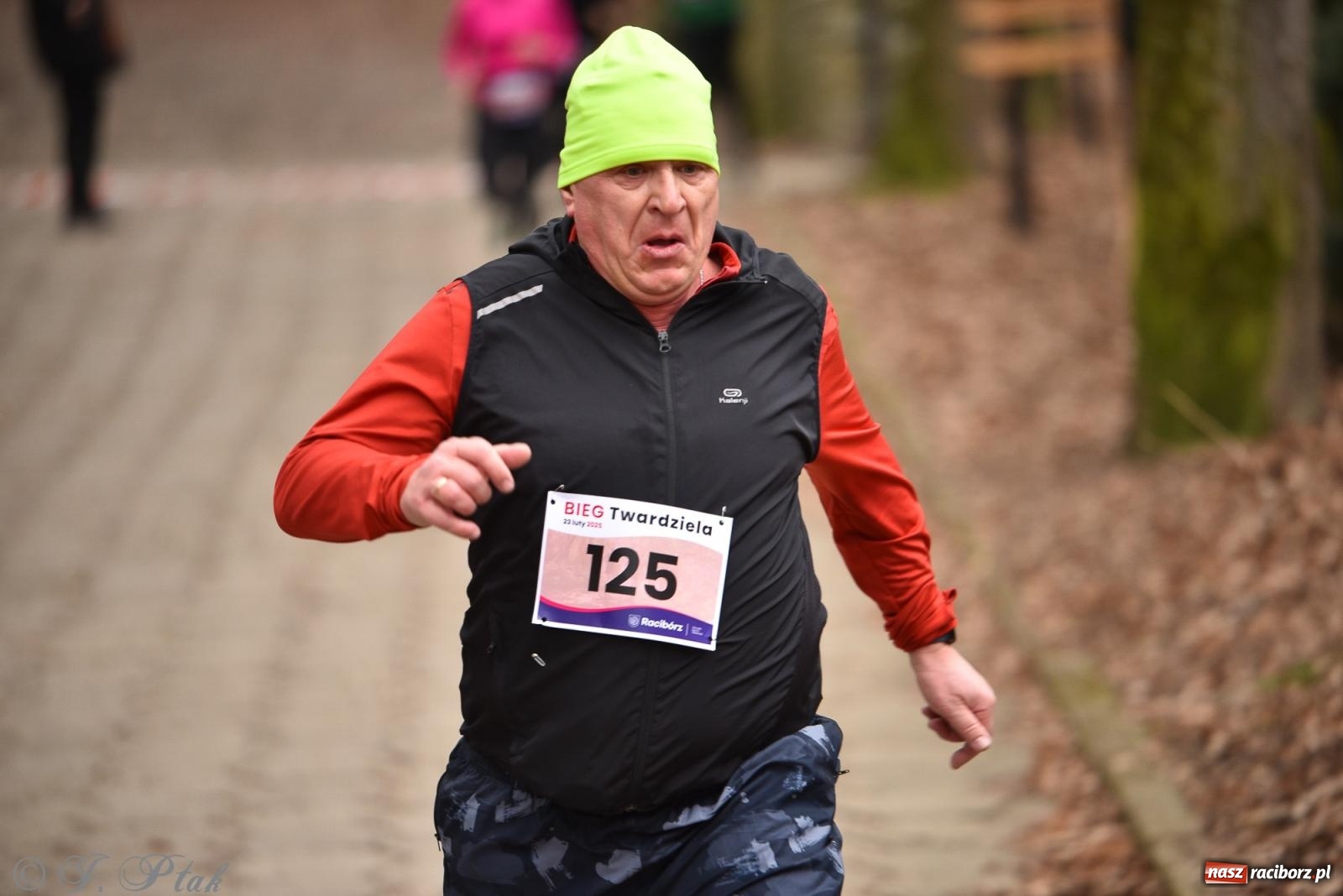 Zdjęcie w galerii na portalu naszraciborz.pl: Mateusz Mrówka zwycięzcą XIII Biegu Twardziela [FOTO i WIDEO] wiadomości z regionu