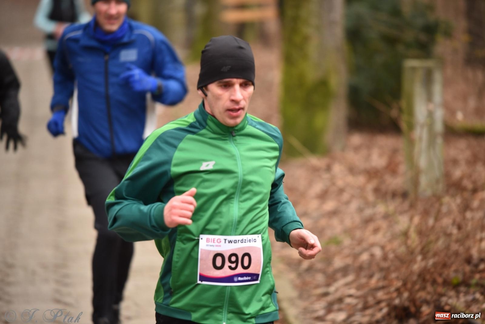 Zdjęcie w galerii na portalu naszraciborz.pl: Mateusz Mrówka zwycięzcą XIII Biegu Twardziela [FOTO i WIDEO] wiadomości z regionu