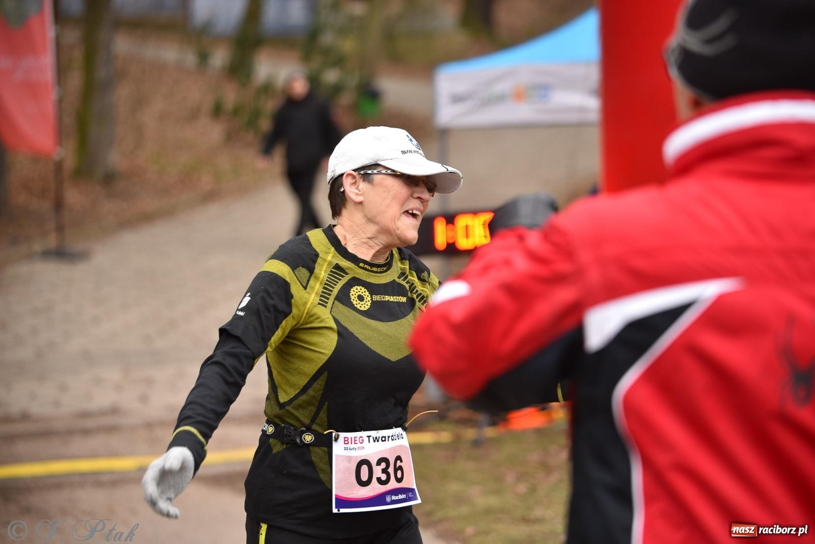 Zdjęcie w galerii na portalu naszraciborz.pl: Mateusz Mrówka zwycięzcą XIII Biegu Twardziela [FOTO i WIDEO] wiadomości z regionu