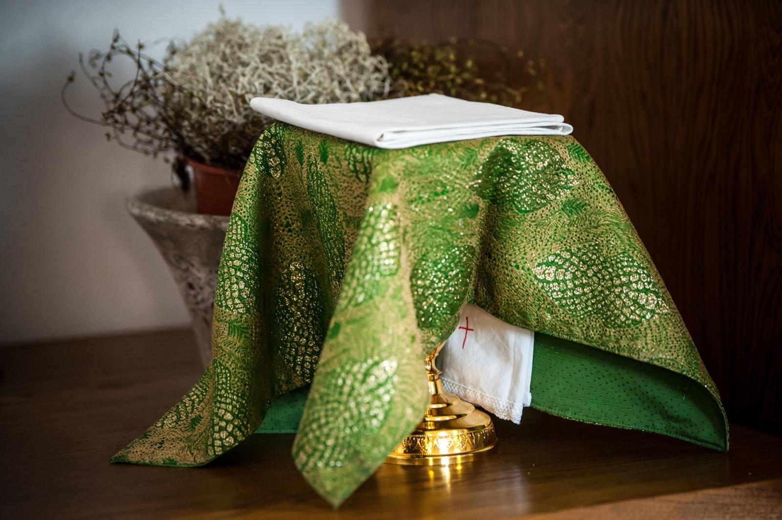 Zdjęcie w galerii na portalu naszraciborz.pl: Msza św. w intencji chorych w kaplicy zamkowej  wiadomości z regionu