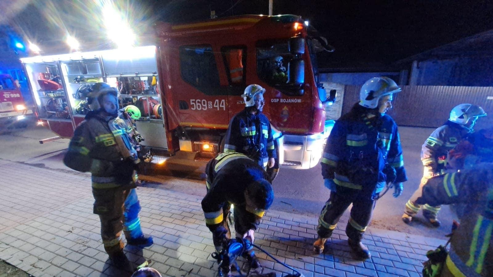 Zdjęcie w galerii na portalu naszraciborz.pl: Zadymienie, pożar i otwarcie mieszkania. Weekend strażaków wiadomości z regionu