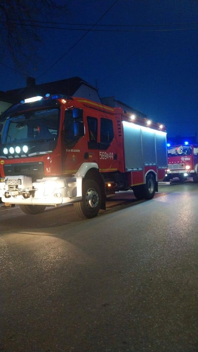 Zdjęcie w galerii na portalu naszraciborz.pl: Zadymienie, pożar i otwarcie mieszkania. Weekend strażaków wiadomości z regionu