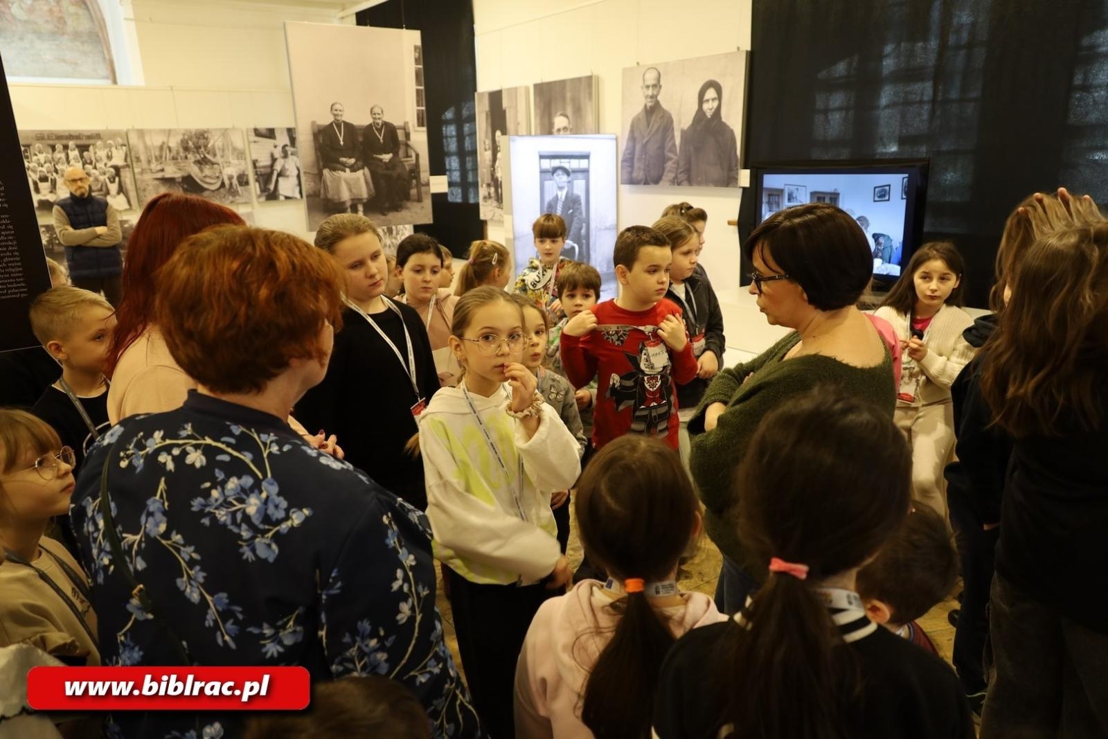 Zdjęcie w galerii na portalu naszraciborz.pl: Królewskie Ferie z biblioteką: wycieczka do Muzeum w Raciborzu wiadomości z regionu