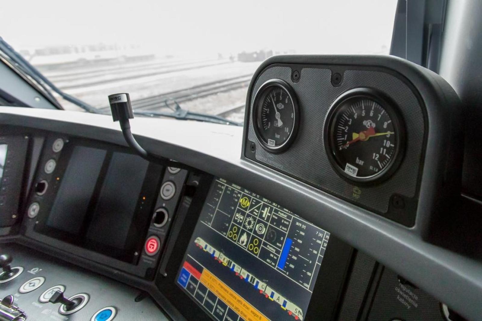 Zdjęcie w galerii na portalu naszraciborz.pl: Impuls 2 - nowoczesny pociąg Kolei Śląskich kursuje na trasie do Raciborza [FOTO] wiadomości z regionu