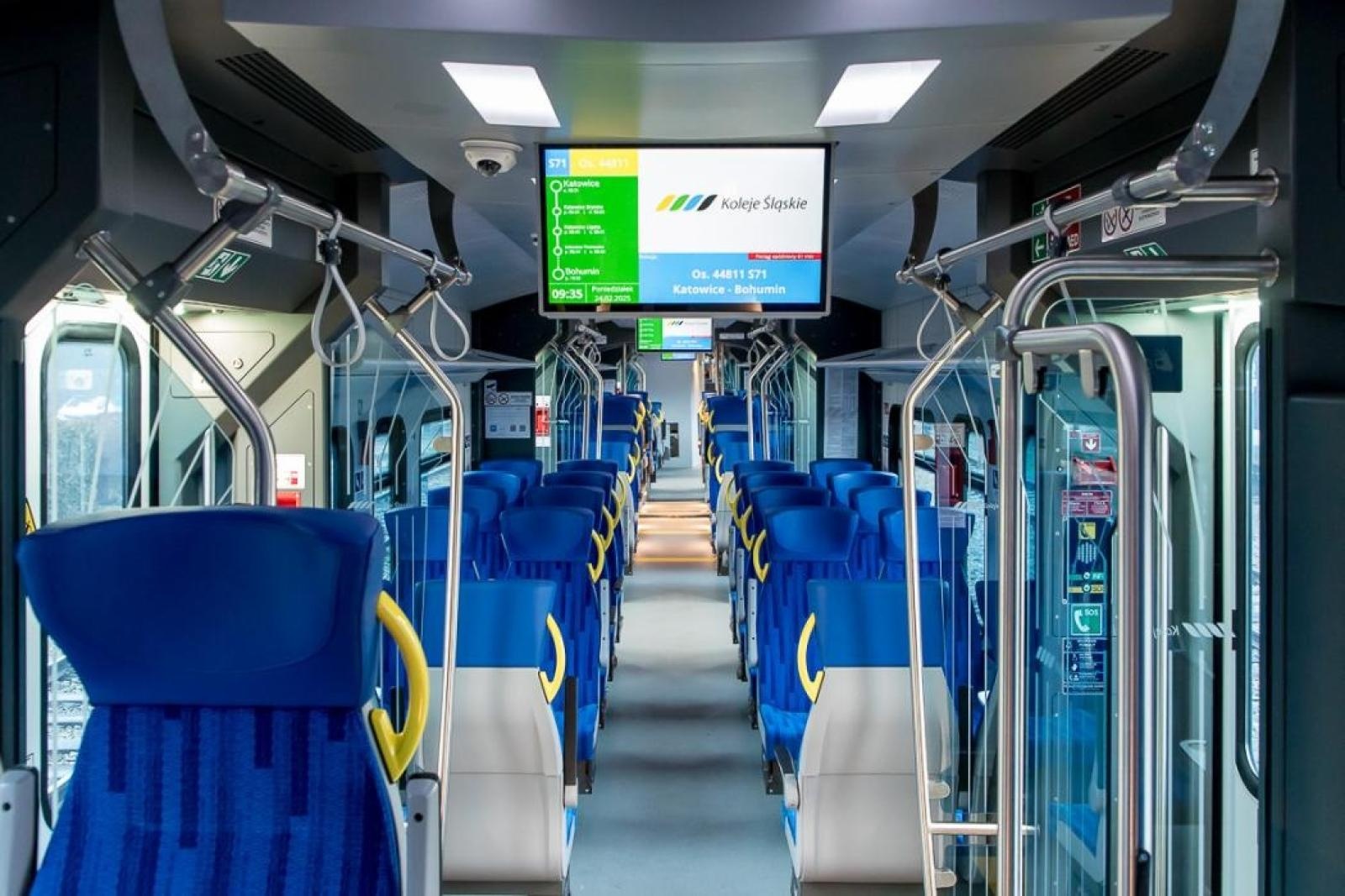 Zdjęcie w galerii na portalu naszraciborz.pl: Impuls 2 - nowoczesny pociąg Kolei Śląskich kursuje na trasie do Raciborza [FOTO] wiadomości z regionu