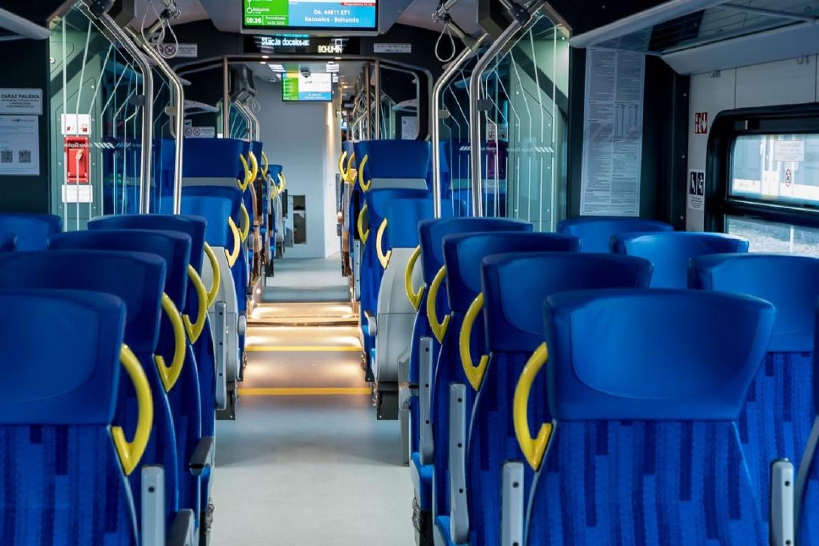 Zdjęcie w galerii na portalu naszraciborz.pl: Impuls 2 - nowoczesny pociąg Kolei Śląskich kursuje na trasie do Raciborza [FOTO] wiadomości z regionu