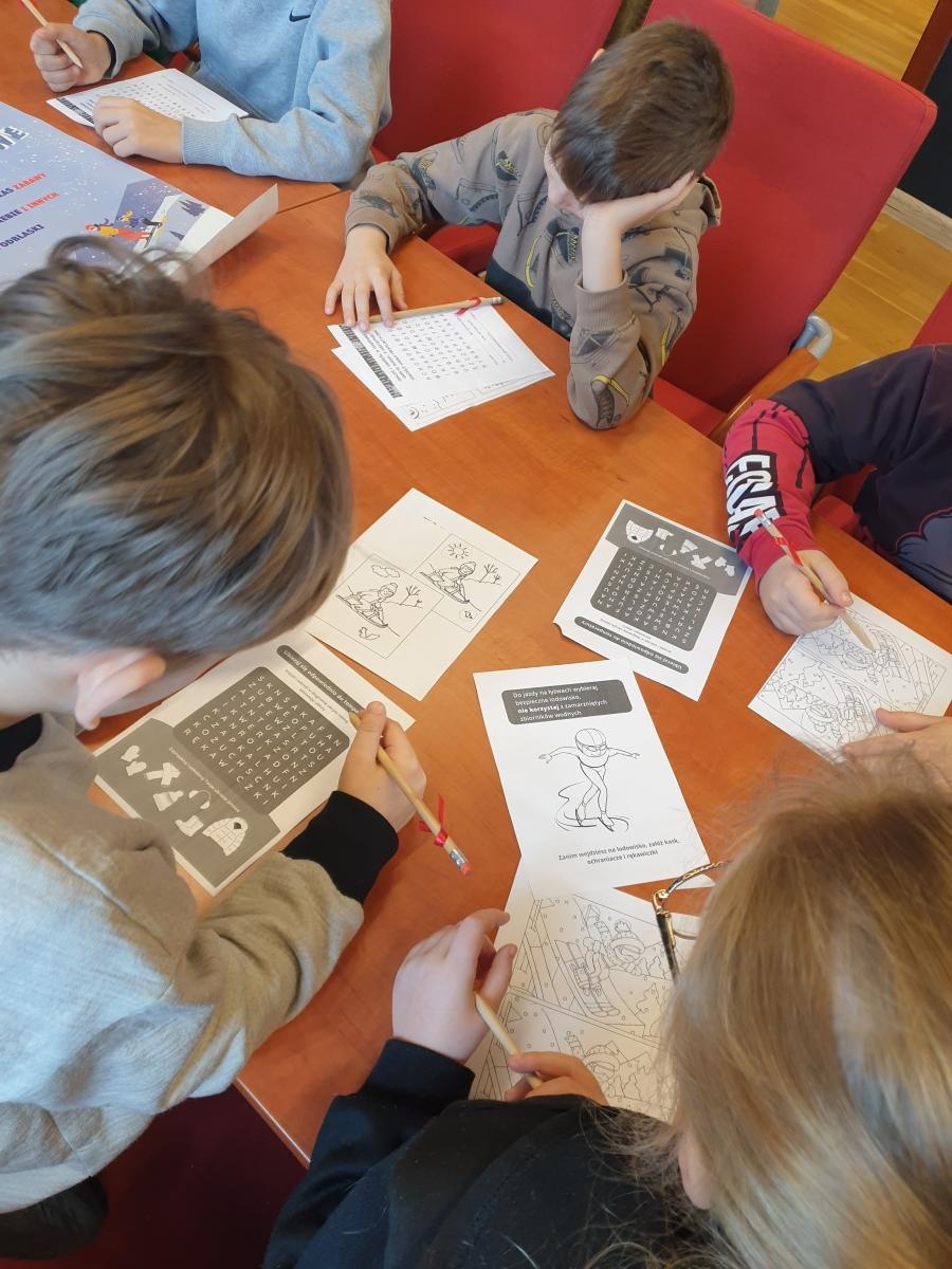 Zdjęcie w galerii na portalu naszraciborz.pl: Półmetek Bezpiecznych Ferii 2025 z Sanepidem wiadomości z regionu