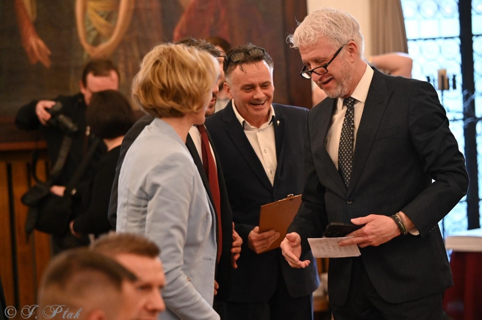 Zdjęcie w galerii na portalu naszraciborz.pl: Najlepsi sportowcy i trenerzy uhonorowani podczas gali w Muzeum wiadomości z regionu