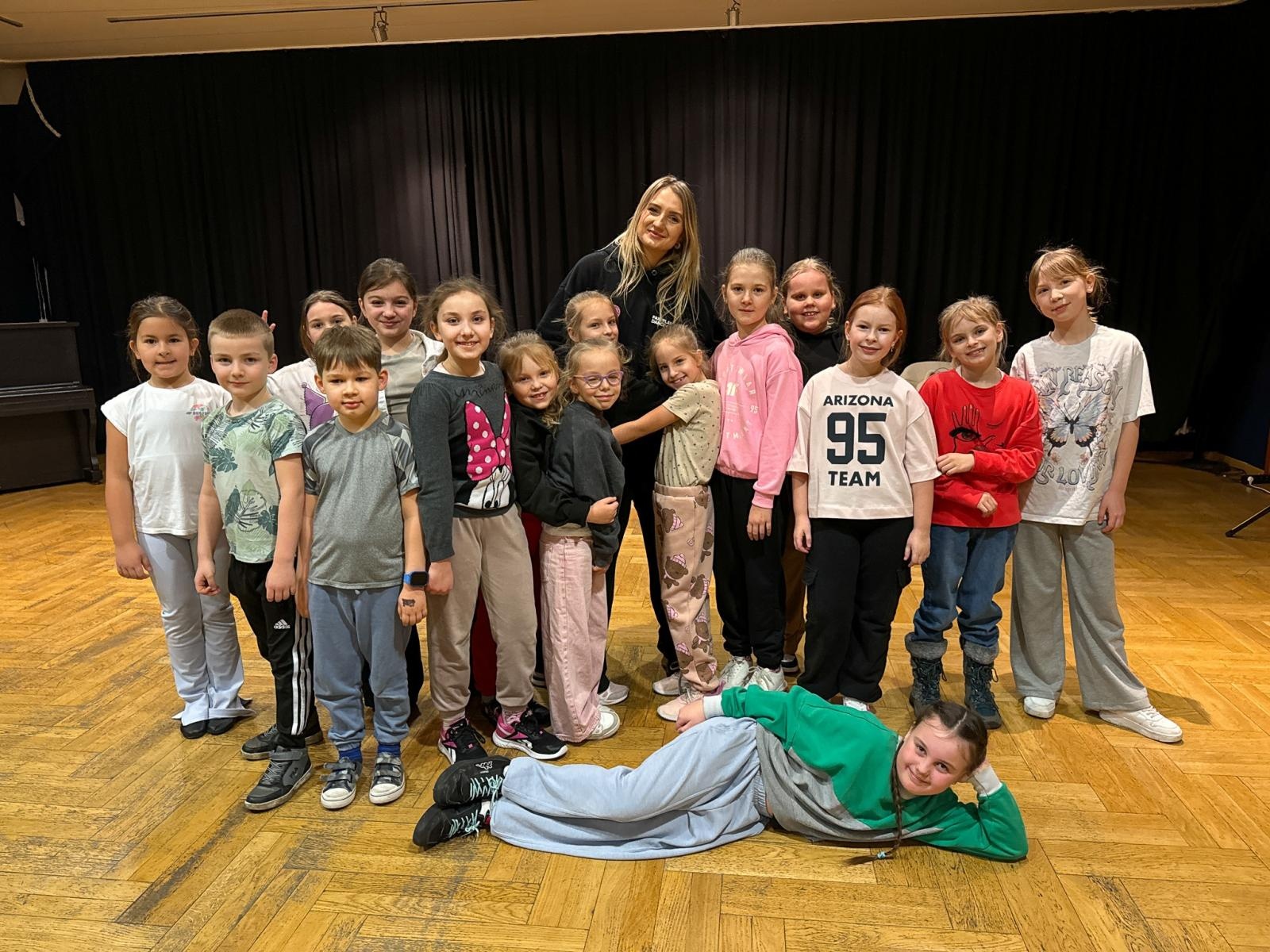 Zdjęcie w galerii na portalu naszraciborz.pl: Twórczy i taneczny pierwszy tydzień ferii z Raciborskim Centrum Kultury wiadomości z regionu