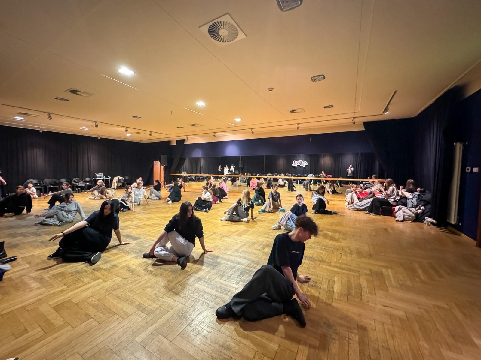 Zdjęcie w galerii na portalu naszraciborz.pl: Twórczy i taneczny pierwszy tydzień ferii z Raciborskim Centrum Kultury wiadomości z regionu