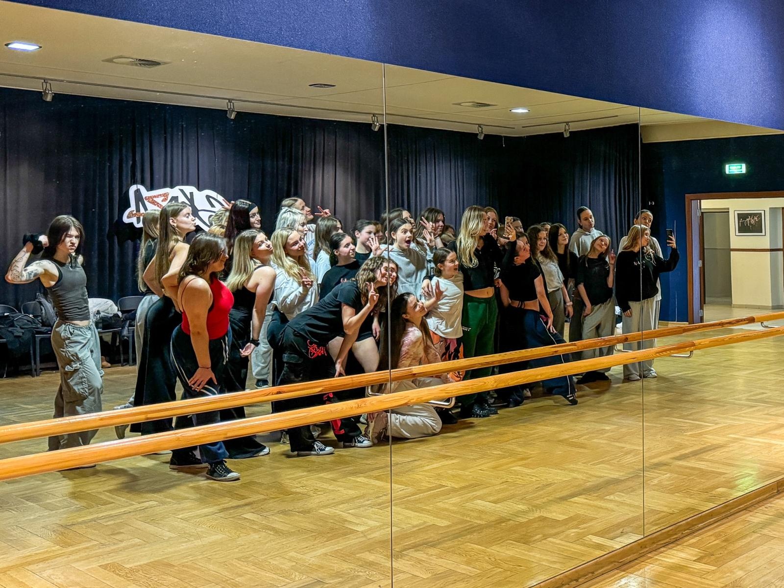 Zdjęcie w galerii na portalu naszraciborz.pl: Twórczy i taneczny pierwszy tydzień ferii z Raciborskim Centrum Kultury wiadomości z regionu