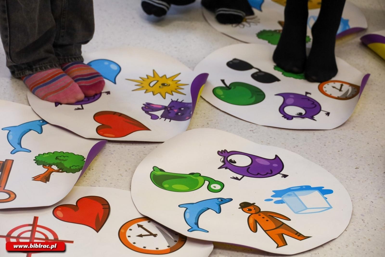 Zdjęcie w galerii na portalu naszraciborz.pl: Bal na Królewskim Dworze - ferie w bibliotece wiadomości z regionu