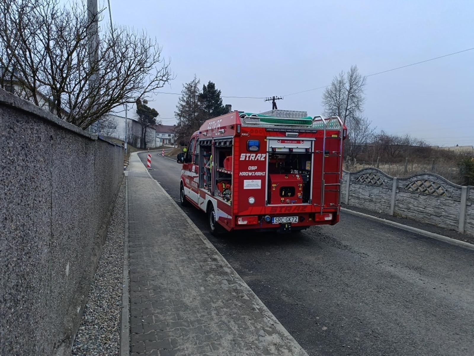 Zdjęcie w galerii na portalu naszraciborz.pl: Kolizja w Raciborzu i interwencja straży pożarnej w Krowiarkach wiadomości z regionu