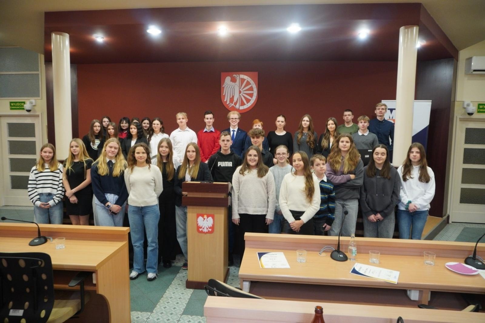 Zdjęcie w galerii na portalu naszraciborz.pl: Młodzieżowe samorządy na jednej scenie – liga uczniowska w Raciborzu wiadomości z regionu