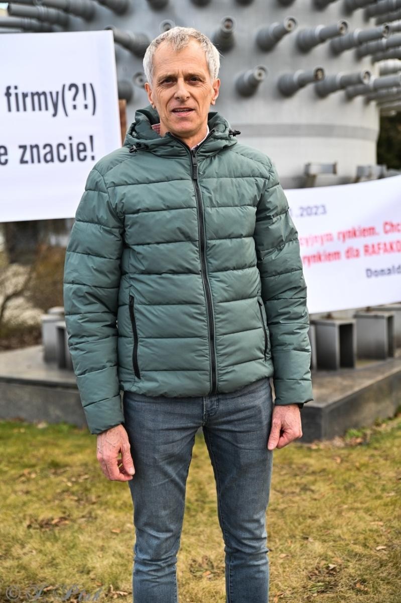 Zdjęcie w galerii na portalu naszraciborz.pl: Koniec Rafako. Tak ostatni pracownicy żegnają się ze spółką [WIDEO] wiadomości z regionu