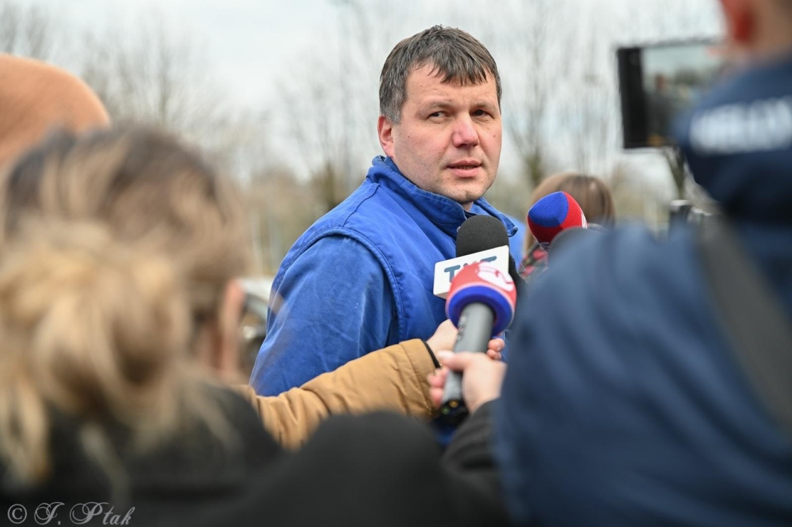 Zdjęcie w galerii na portalu naszraciborz.pl: Koniec Rafako. Tak ostatni pracownicy żegnają się ze spółką [WIDEO] wiadomości z regionu