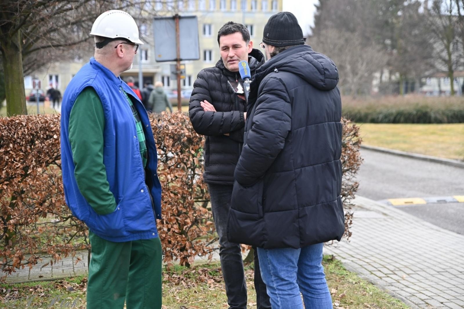 Zdjęcie w galerii na portalu naszraciborz.pl: Koniec Rafako. Tak ostatni pracownicy żegnają się ze spółką [WIDEO] wiadomości z regionu