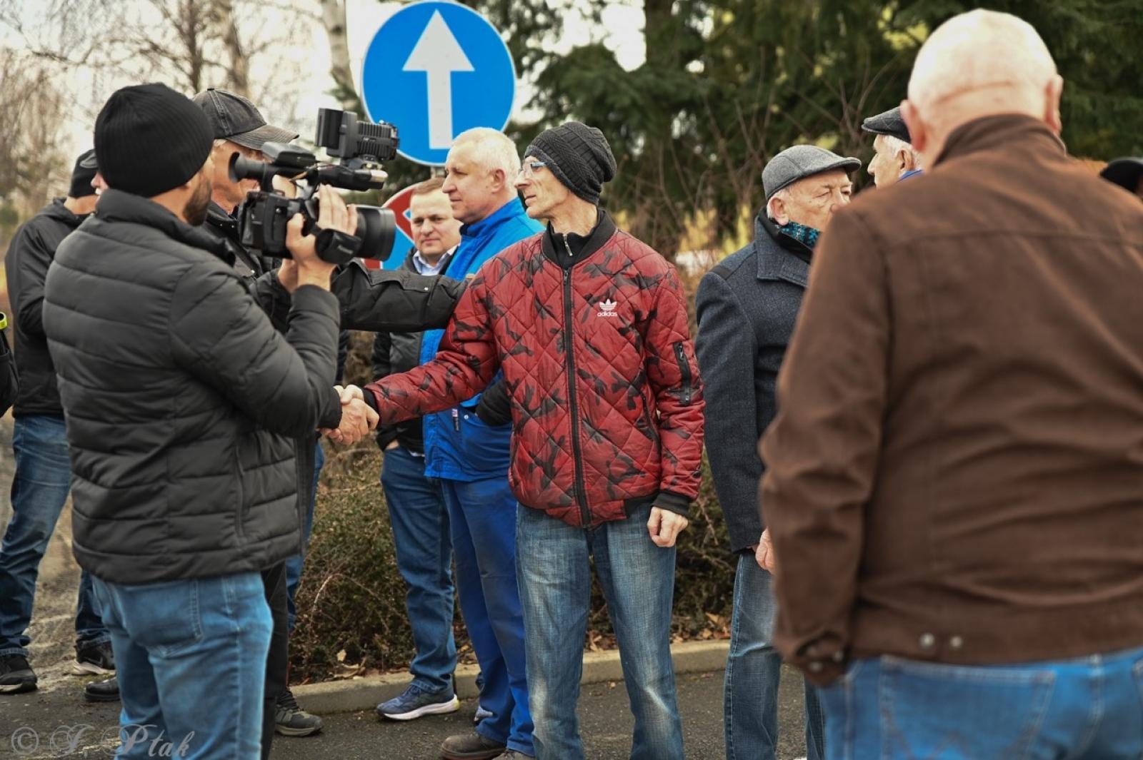 Zdjęcie w galerii na portalu naszraciborz.pl: Koniec Rafako. Tak ostatni pracownicy żegnają się ze spółką [WIDEO] wiadomości z regionu