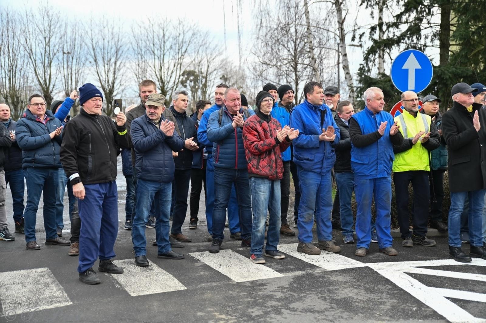 Zdjęcie w galerii na portalu naszraciborz.pl: Koniec Rafako. Tak ostatni pracownicy żegnają się ze spółką [WIDEO] wiadomości z regionu
