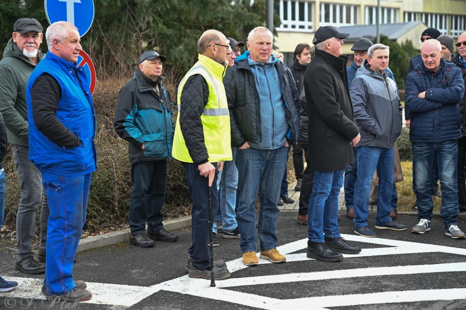 Zdjęcie w galerii na portalu naszraciborz.pl: Koniec Rafako. Tak ostatni pracownicy żegnają się ze spółką [WIDEO] wiadomości z regionu