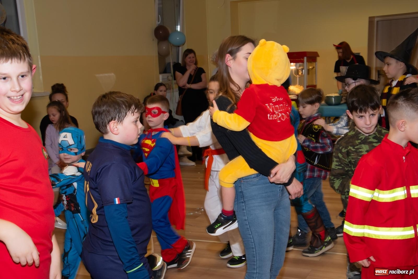 Zdjęcie w galerii na portalu naszraciborz.pl: Wielki dziecięcy bal karnawałowy w Pietrowicach Wielkich [FOTO i WIDEO] wiadomości z regionu