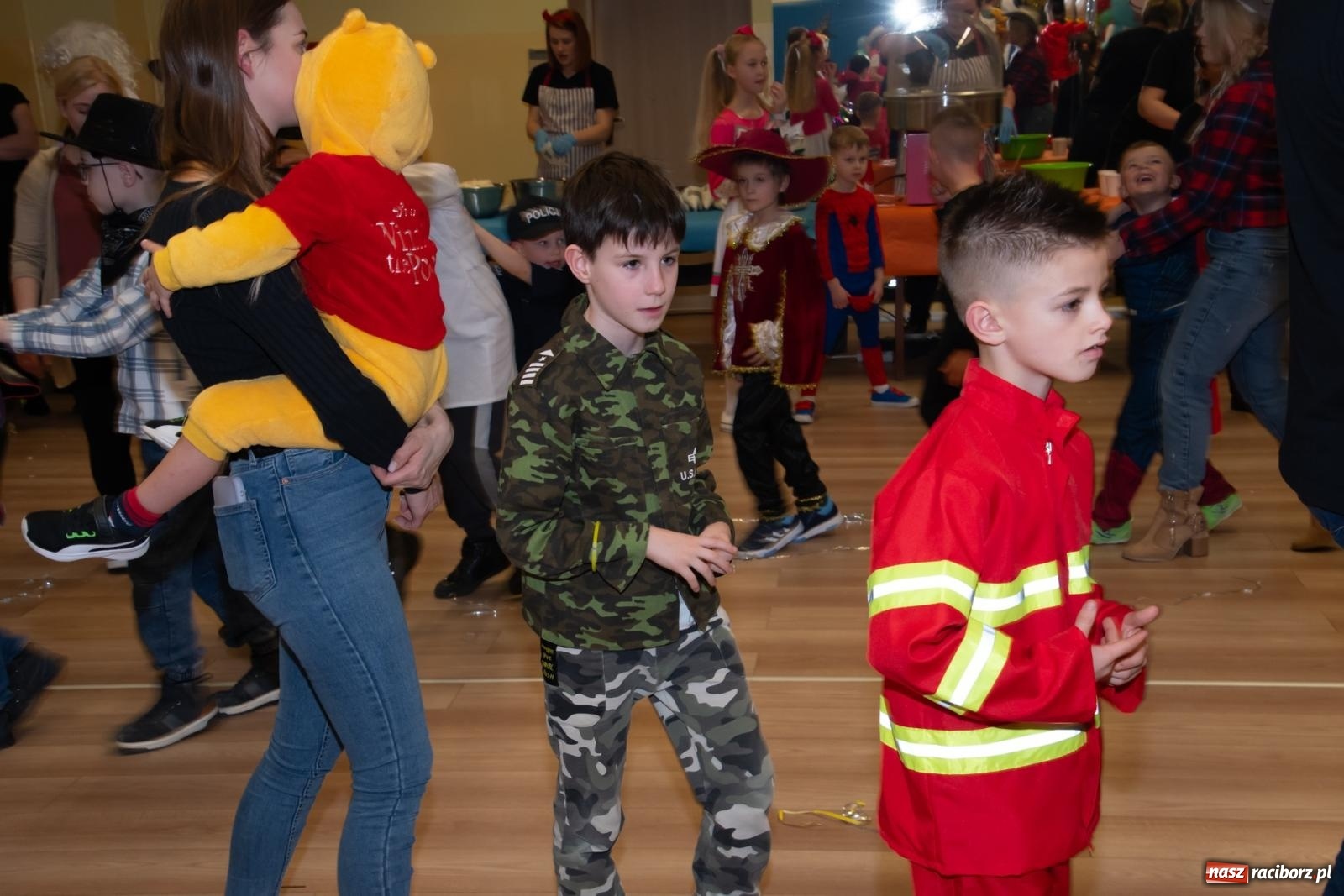 Zdjęcie w galerii na portalu naszraciborz.pl: Wielki dziecięcy bal karnawałowy w Pietrowicach Wielkich [FOTO i WIDEO] wiadomości z regionu