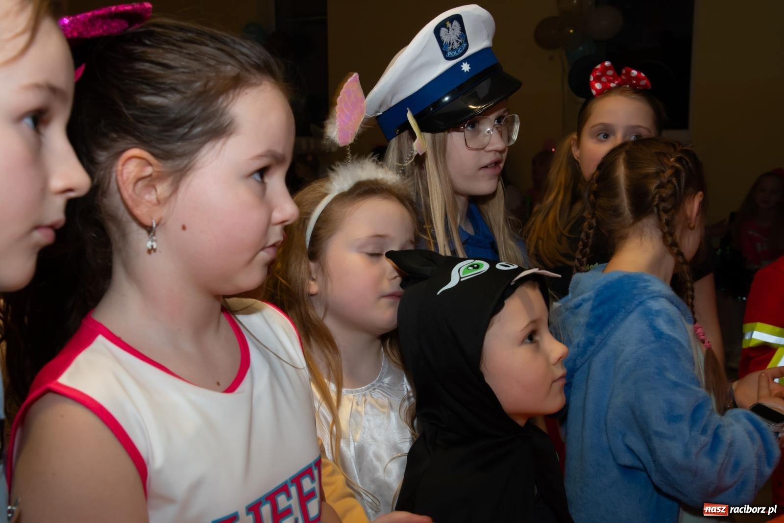 Zdjęcie w galerii na portalu naszraciborz.pl: Wielki dziecięcy bal karnawałowy w Pietrowicach Wielkich [FOTO i WIDEO] wiadomości z regionu