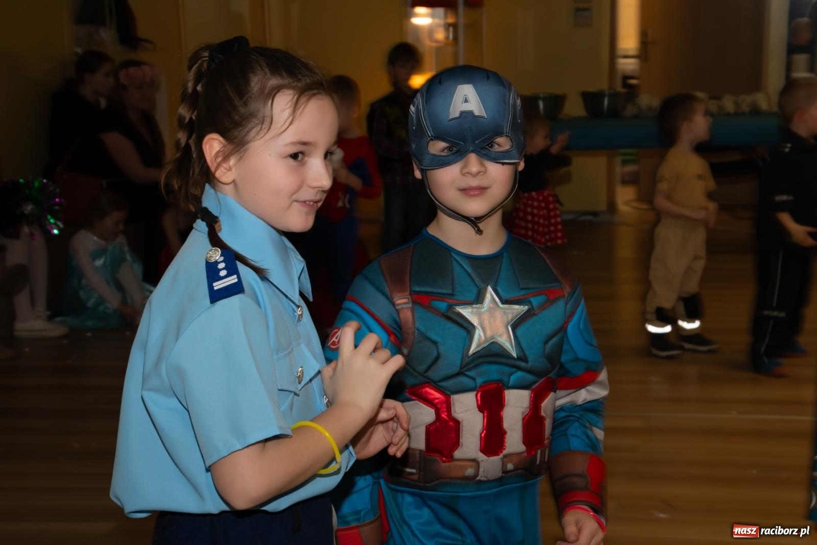 Zdjęcie w galerii na portalu naszraciborz.pl: Wielki dziecięcy bal karnawałowy w Pietrowicach Wielkich [FOTO i WIDEO] wiadomości z regionu