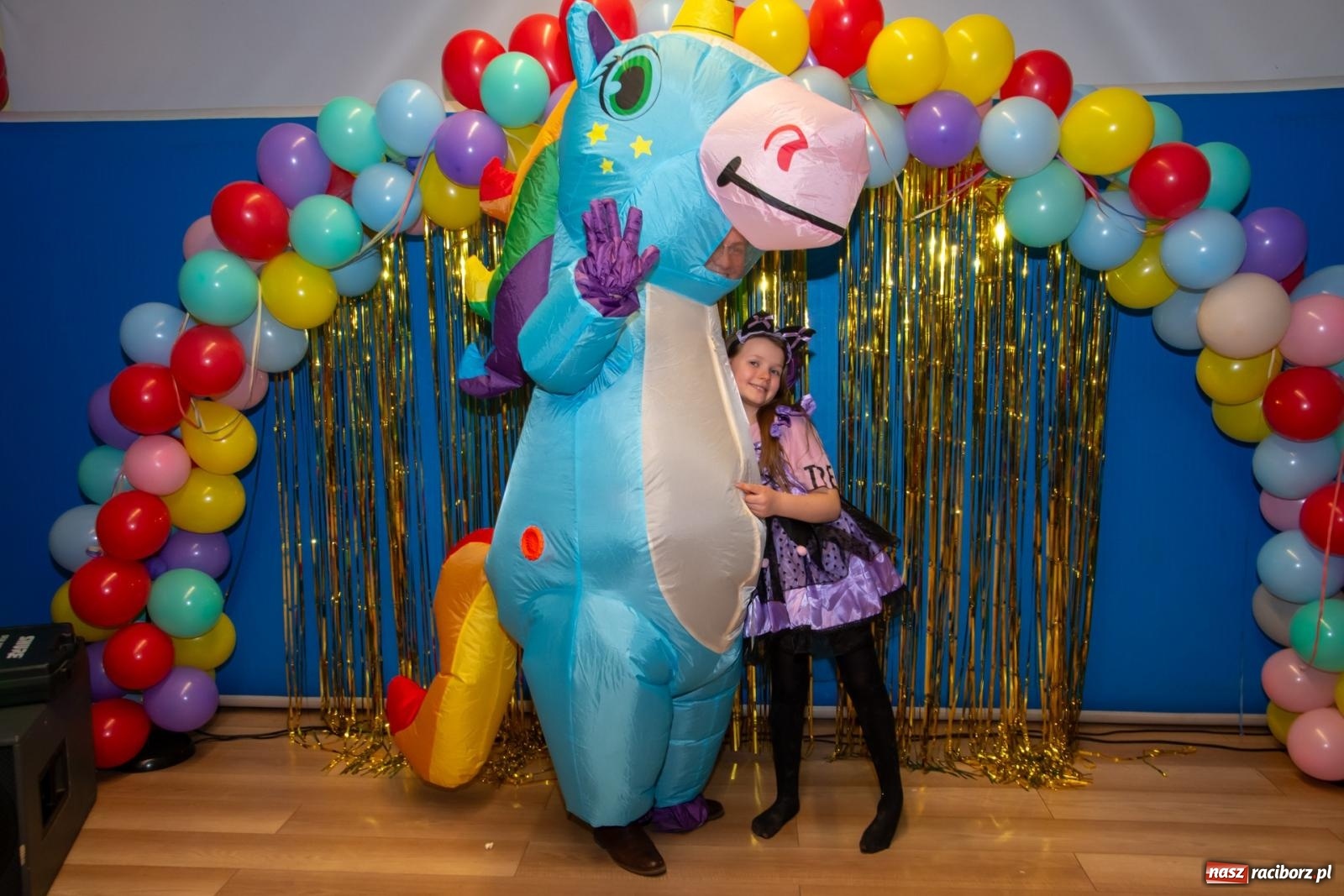 Zdjęcie w galerii na portalu naszraciborz.pl: Wielki dziecięcy bal karnawałowy w Pietrowicach Wielkich [FOTO i WIDEO] wiadomości z regionu