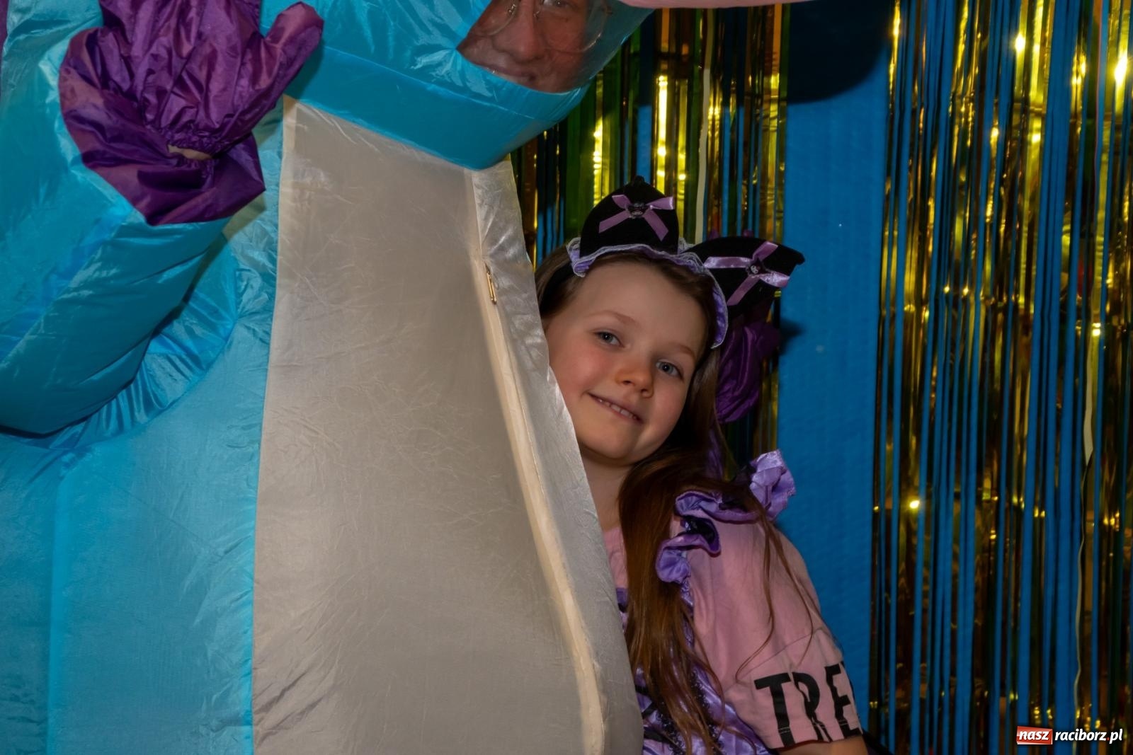 Zdjęcie w galerii na portalu naszraciborz.pl: Wielki dziecięcy bal karnawałowy w Pietrowicach Wielkich [FOTO i WIDEO] wiadomości z regionu