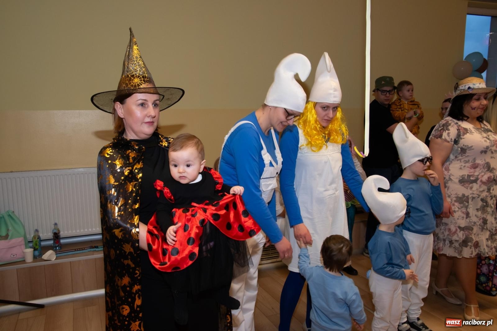 Zdjęcie w galerii na portalu naszraciborz.pl: Wielki dziecięcy bal karnawałowy w Pietrowicach Wielkich [FOTO i WIDEO] wiadomości z regionu