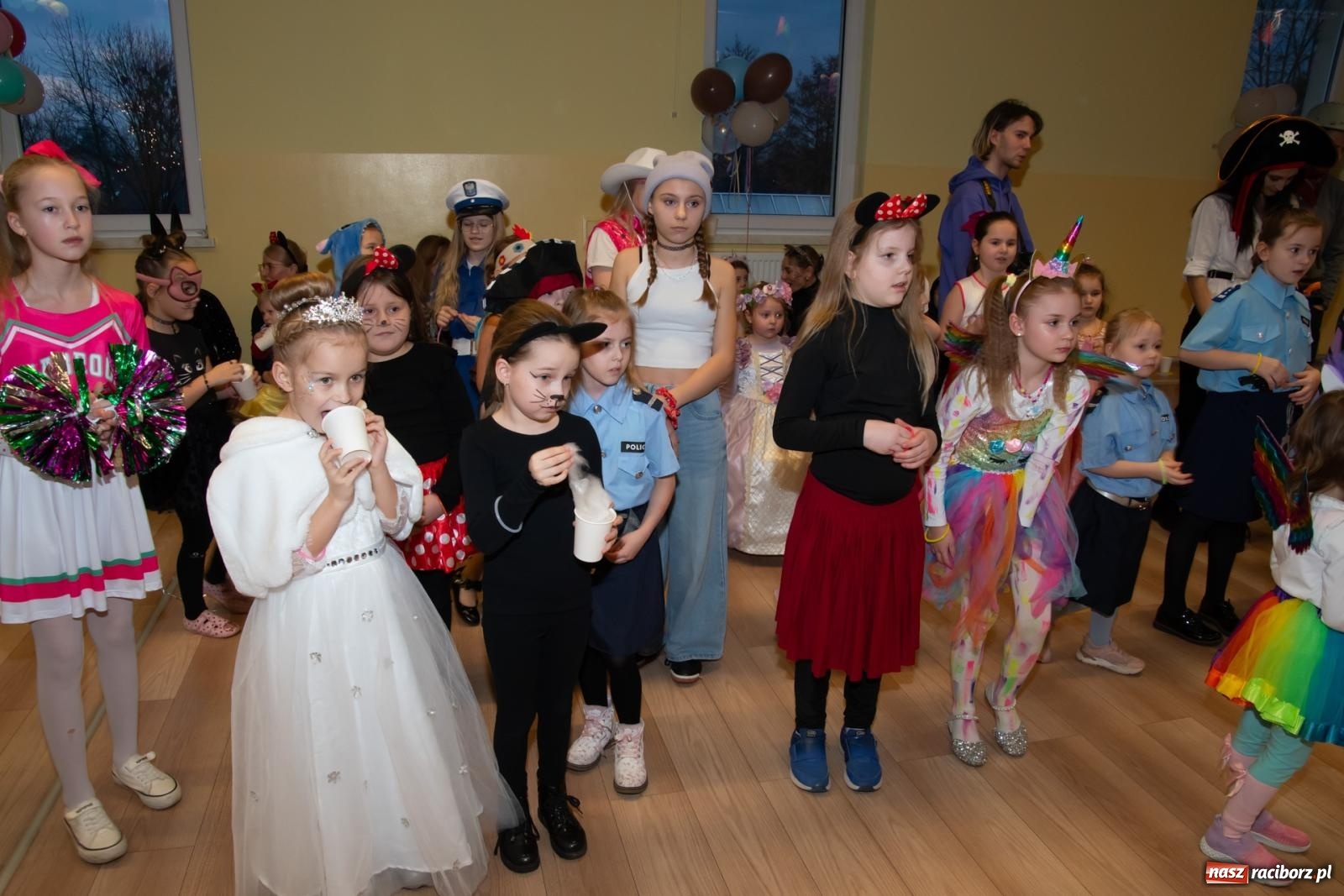 Zdjęcie w galerii na portalu naszraciborz.pl: Wielki dziecięcy bal karnawałowy w Pietrowicach Wielkich [FOTO i WIDEO] wiadomości z regionu