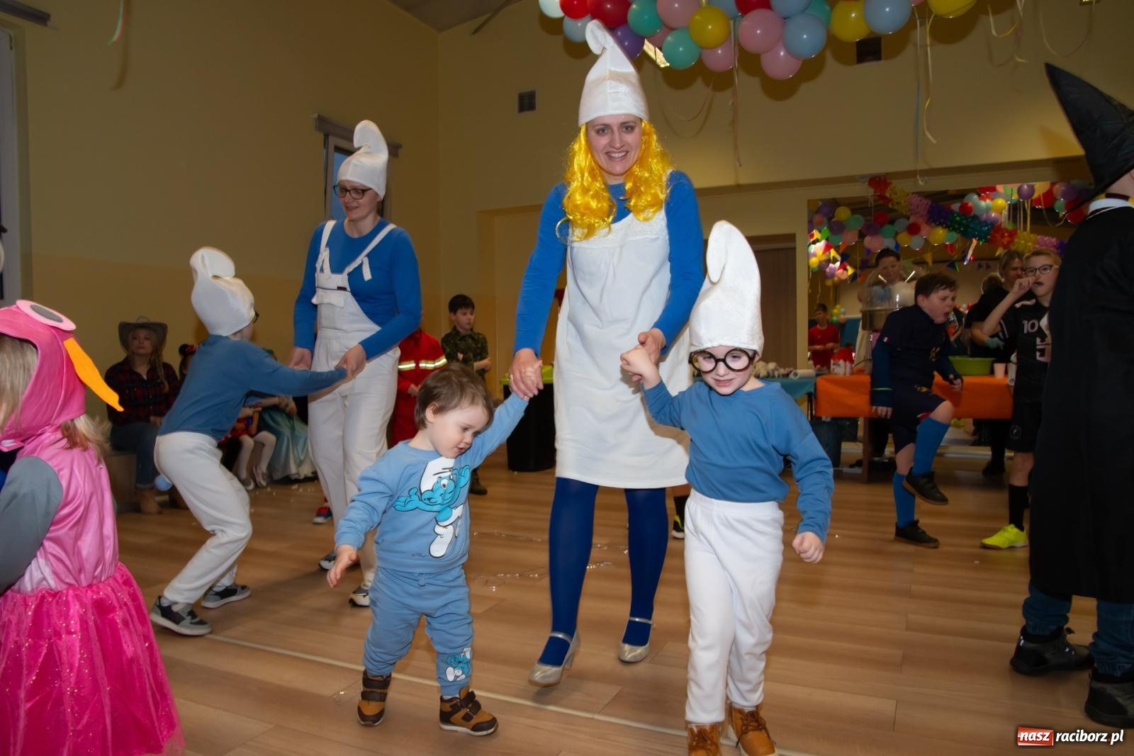 Zdjęcie w galerii na portalu naszraciborz.pl: Wielki dziecięcy bal karnawałowy w Pietrowicach Wielkich [FOTO i WIDEO] wiadomości z regionu