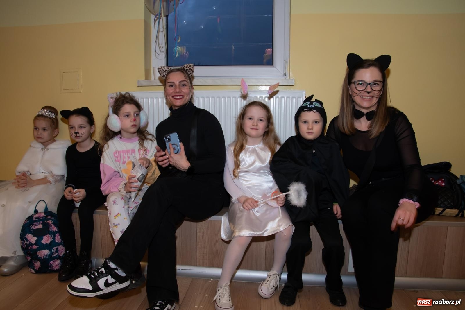 Zdjęcie w galerii na portalu naszraciborz.pl: Wielki dziecięcy bal karnawałowy w Pietrowicach Wielkich [FOTO i WIDEO] wiadomości z regionu