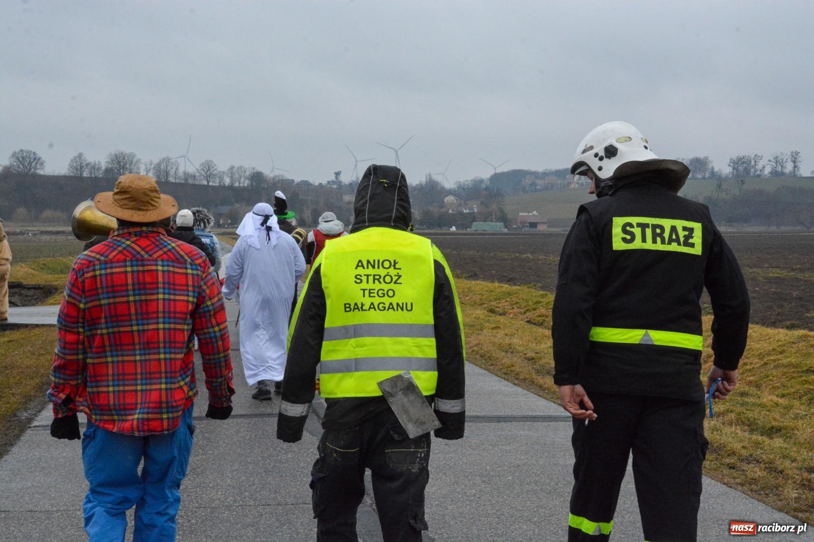 Zdjęcie w galerii na portalu naszraciborz.pl: Bery z parafii Sławików żegnają karnawał [FOTO i WIDEO] wiadomości z regionu