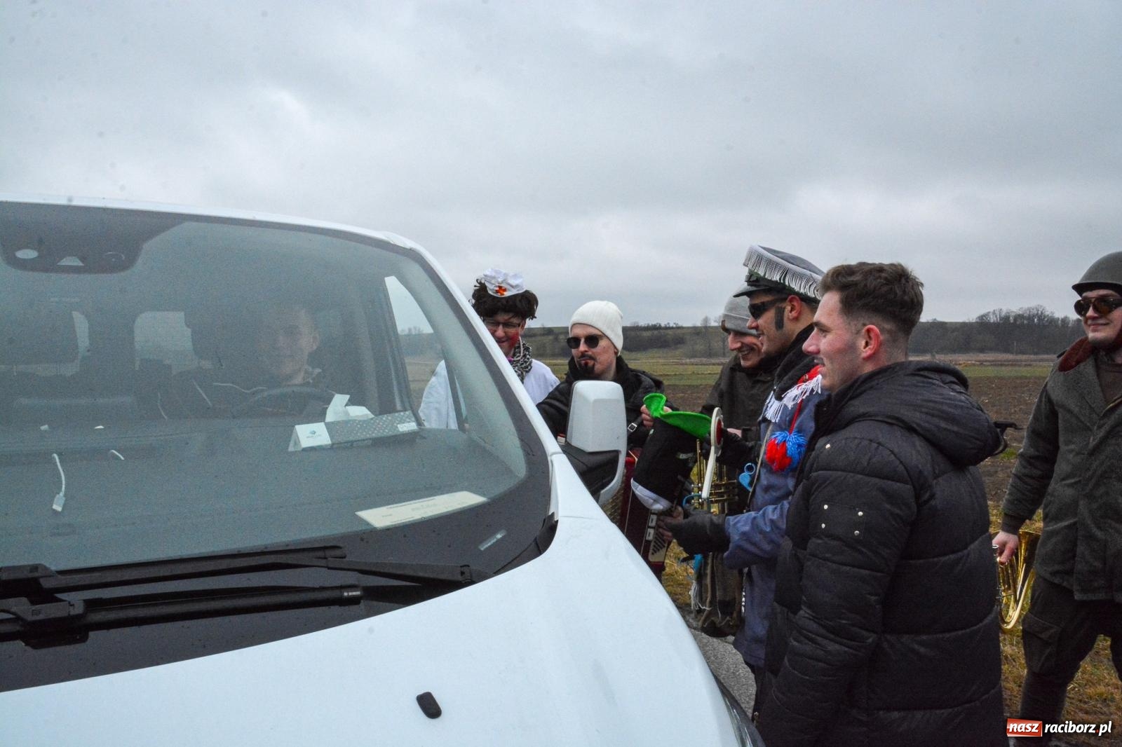 Zdjęcie w galerii na portalu naszraciborz.pl: Bery z parafii Sławików żegnają karnawał [FOTO i WIDEO] wiadomości z regionu