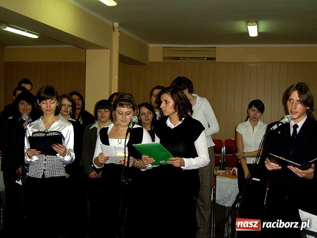 Zdjęcie w galerii na portalu naszraciborz.pl: Wigilijne spotkanie na uczelni wiadomości z regionu