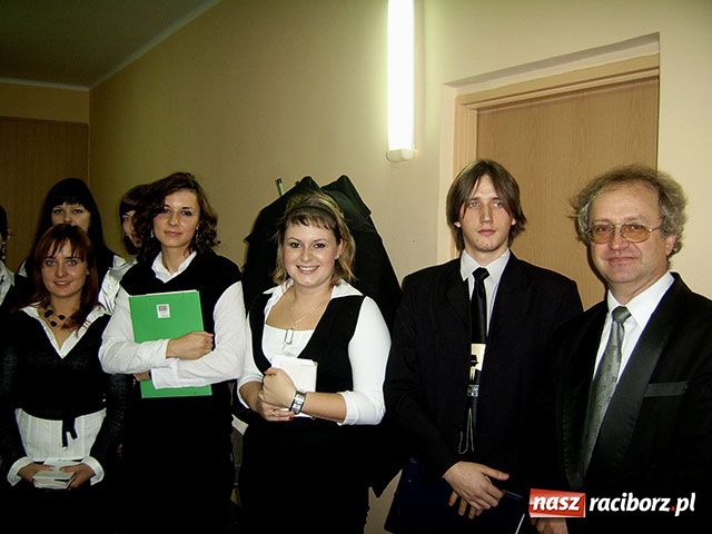 Zdjęcie w galerii na portalu naszraciborz.pl: Wigilijne spotkanie na uczelni wiadomości z regionu