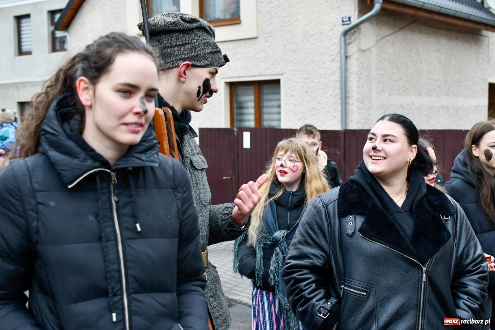 Zdjęcie w galerii na portalu naszraciborz.pl: Tanzbär 2025 – ostatki po samborowicku [FOTO i WIDEO] wiadomości z regionu
