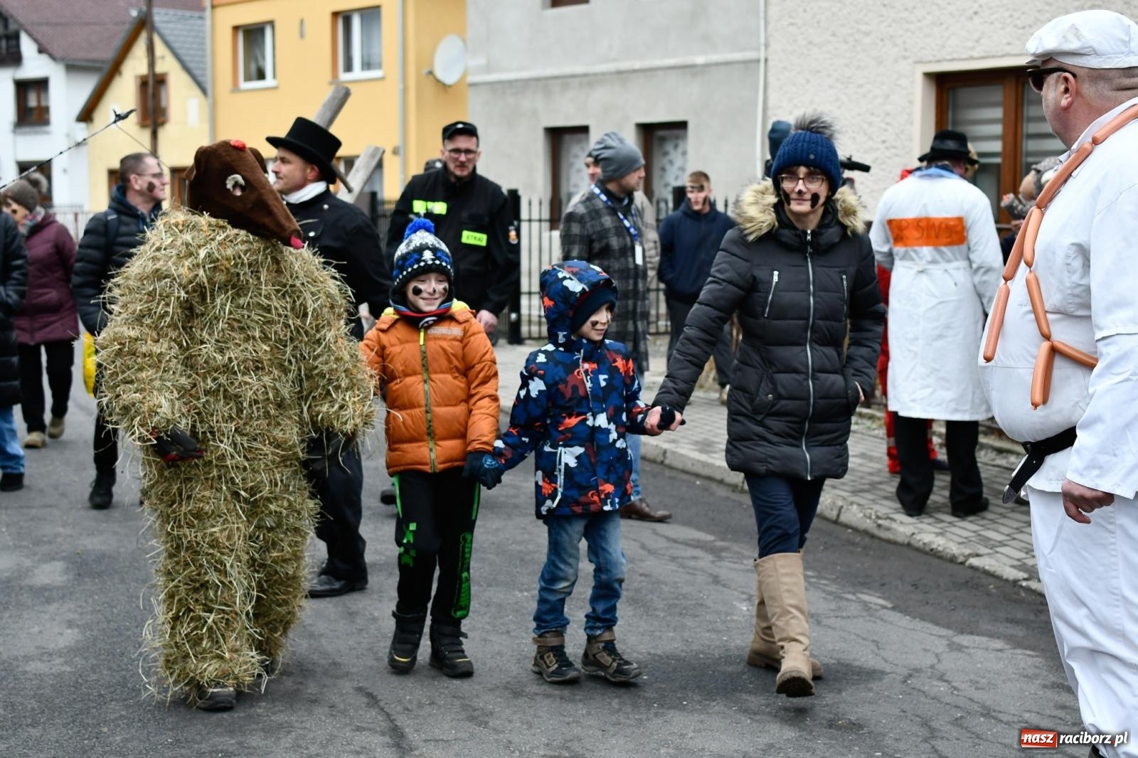 Zdjęcie w galerii na portalu naszraciborz.pl: Tanzbär 2025 – ostatki po samborowicku [FOTO i WIDEO] wiadomości z regionu