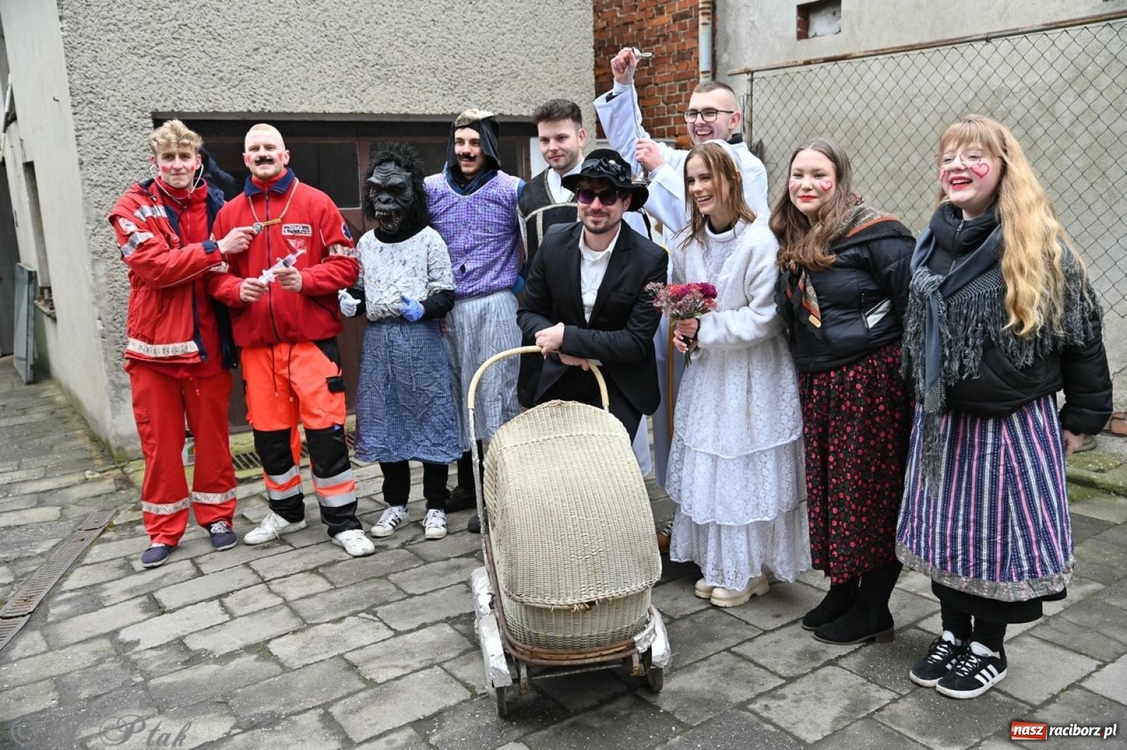Zdjęcie w galerii na portalu naszraciborz.pl: Tanzbär 2025 – ostatki po samborowicku [FOTO i WIDEO] wiadomości z regionu