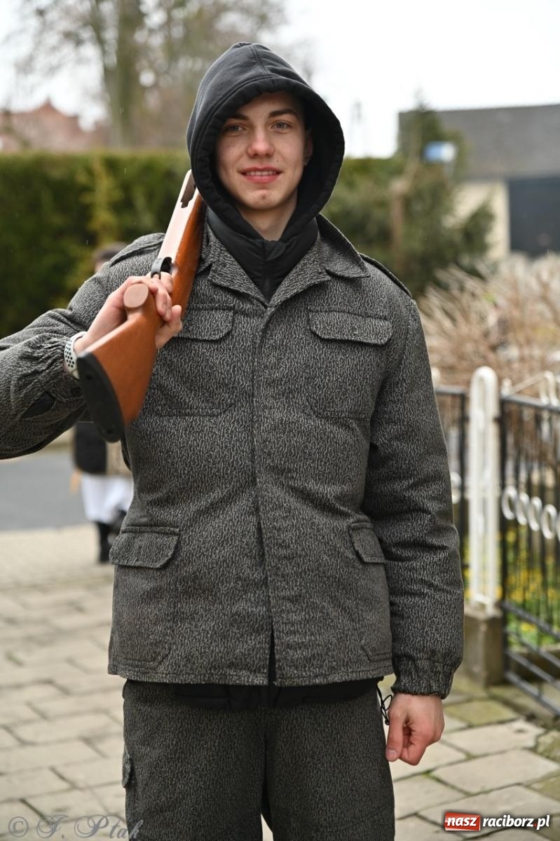 Zdjęcie w galerii na portalu naszraciborz.pl: Tanzbär 2025 – ostatki po samborowicku [FOTO i WIDEO] wiadomości z regionu