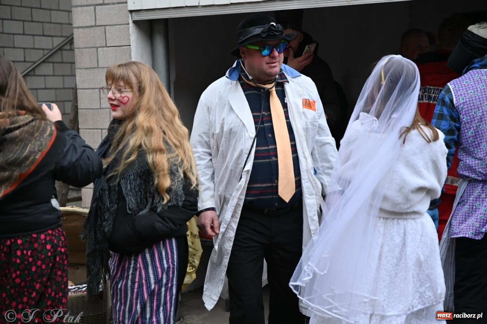 Zdjęcie w galerii na portalu naszraciborz.pl: Tanzbär 2025 – ostatki po samborowicku [FOTO i WIDEO] wiadomości z regionu