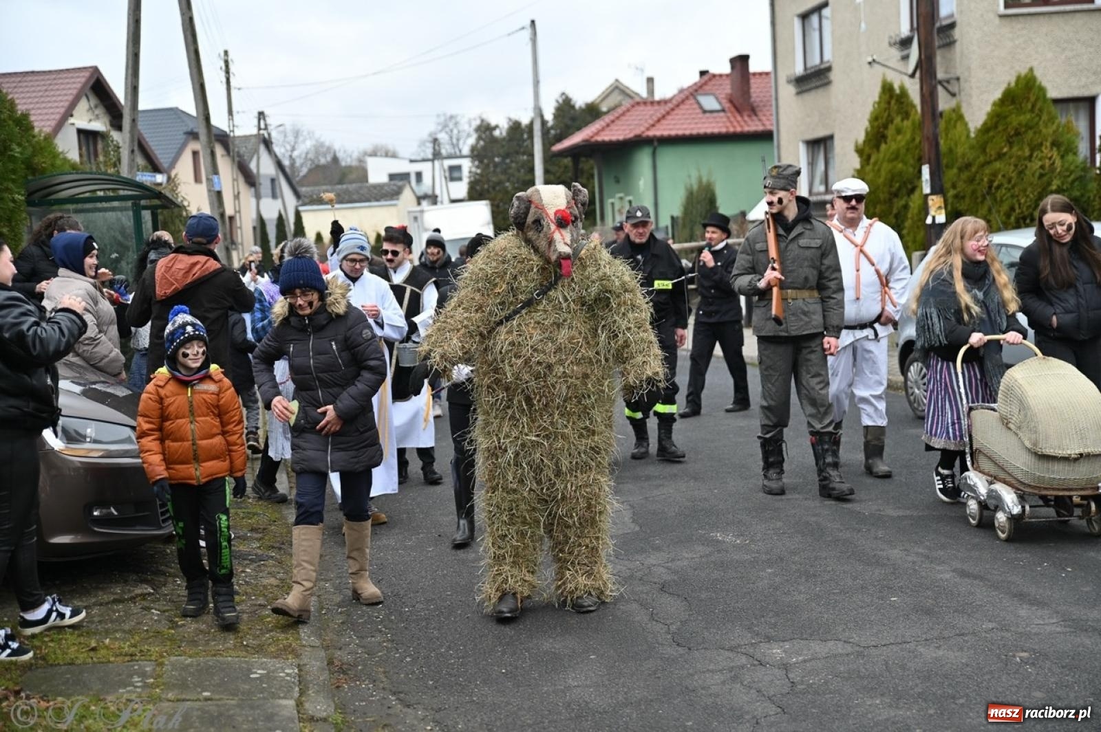 Zdjęcie w galerii na portalu naszraciborz.pl: Tanzbär 2025 – ostatki po samborowicku [FOTO i WIDEO] wiadomości z regionu