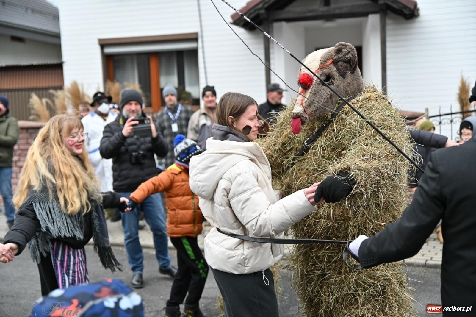 Zdjęcie w galerii na portalu naszraciborz.pl: Tanzbär 2025 – ostatki po samborowicku [FOTO i WIDEO] wiadomości z regionu