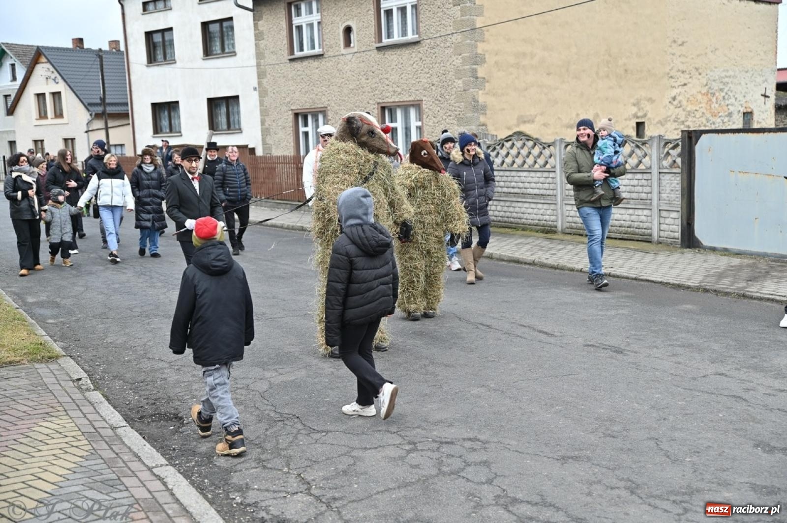 Zdjęcie w galerii na portalu naszraciborz.pl: Tanzbär 2025 – ostatki po samborowicku [FOTO i WIDEO] wiadomości z regionu