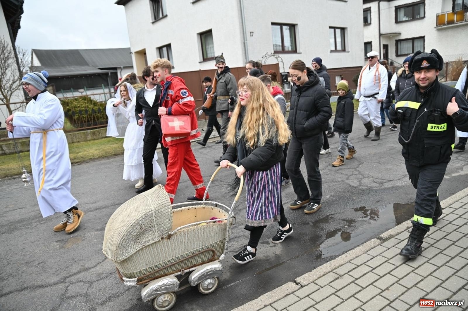 Zdjęcie w galerii na portalu naszraciborz.pl: Tanzbär 2025 – ostatki po samborowicku [FOTO i WIDEO] wiadomości z regionu