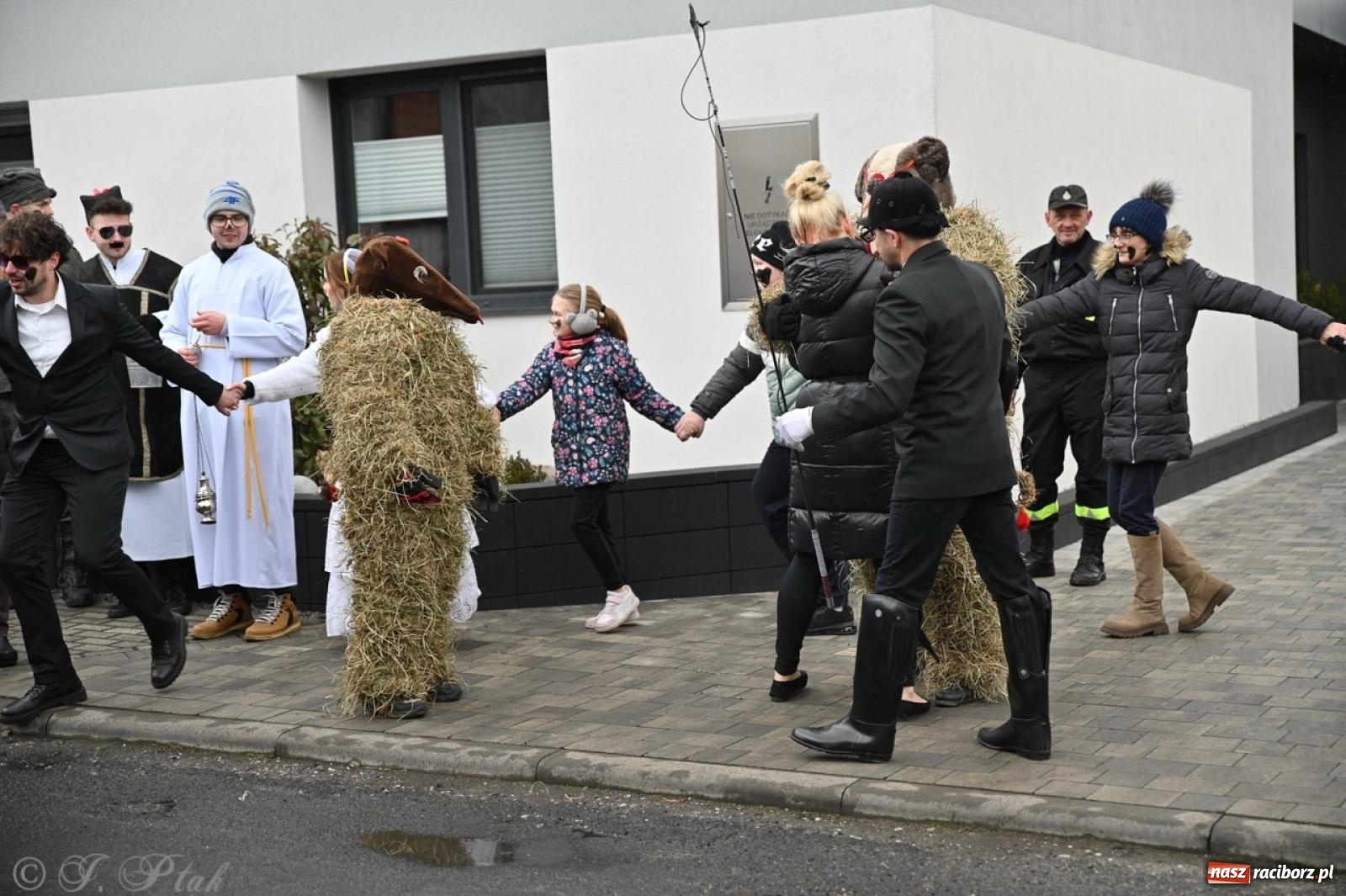 Zdjęcie w galerii na portalu naszraciborz.pl: Tanzbär 2025 – ostatki po samborowicku [FOTO i WIDEO] wiadomości z regionu