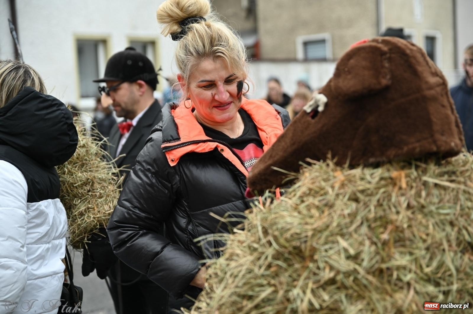 Zdjęcie w galerii na portalu naszraciborz.pl: Tanzbär 2025 – ostatki po samborowicku [FOTO i WIDEO] wiadomości z regionu
