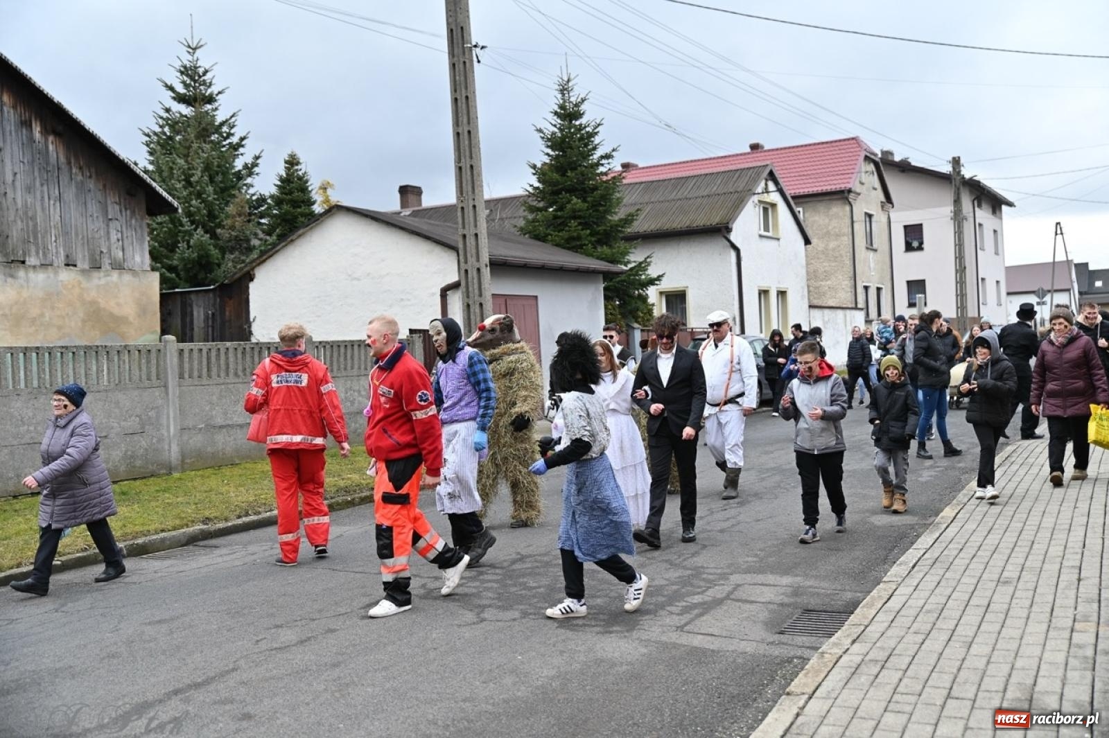 Zdjęcie w galerii na portalu naszraciborz.pl: Tanzbär 2025 – ostatki po samborowicku [FOTO i WIDEO] wiadomości z regionu